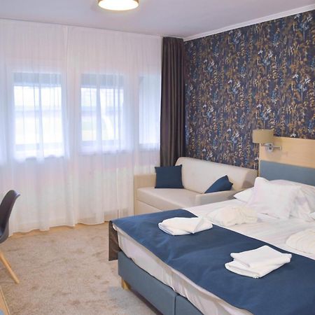 Hoforras Hotel ギュラ エクステリア 写真