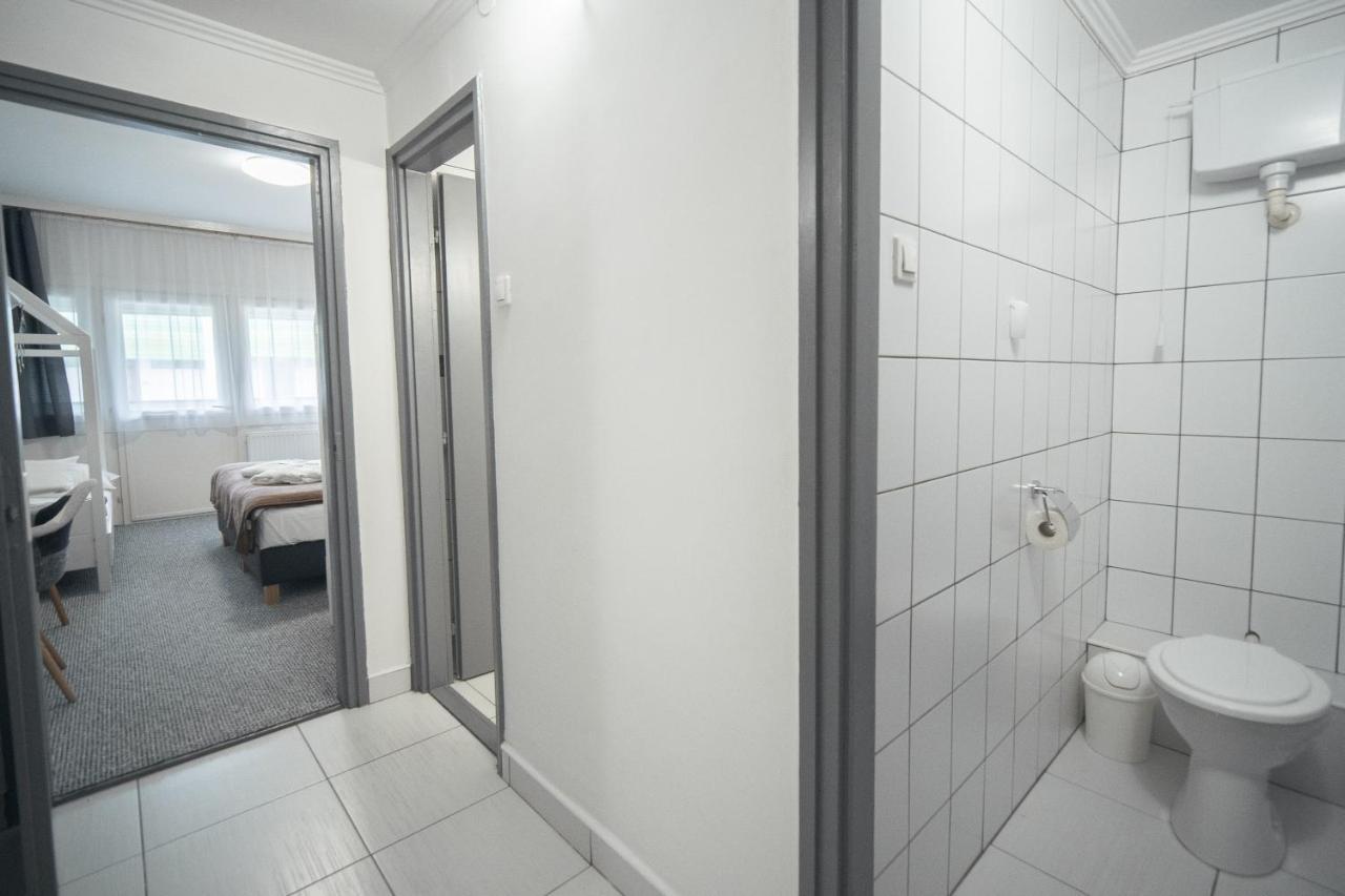Hoforras Hotel ギュラ エクステリア 写真