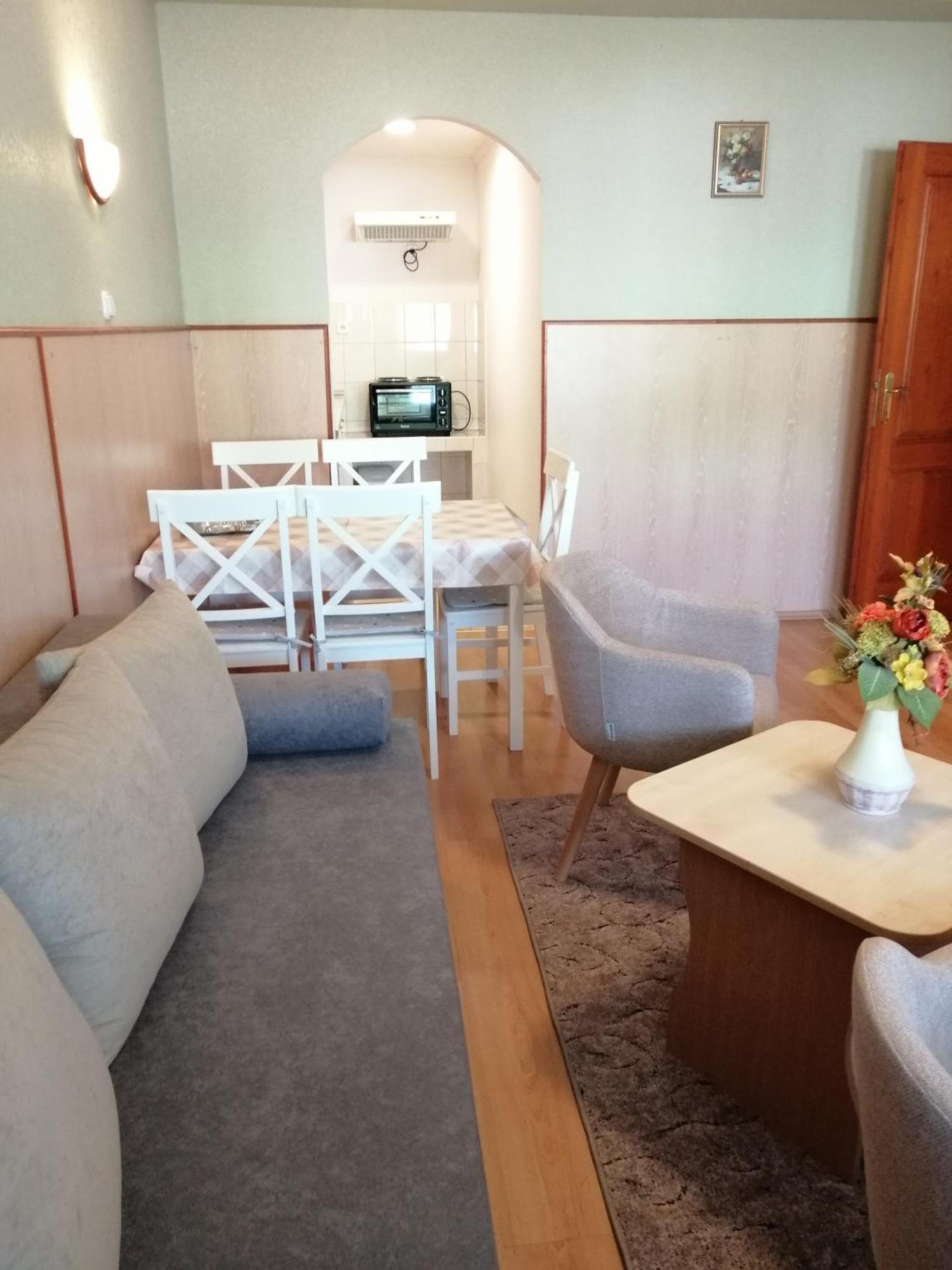 Hoforras Hotel ギュラ エクステリア 写真